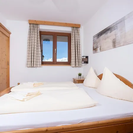 Alpenrelax Krepperhuette ゲストハウス Volders