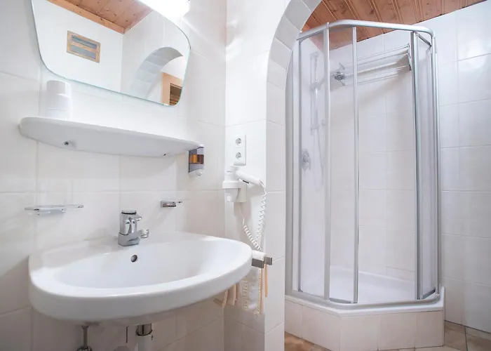 ゲストハウス Alpenrelax Krepperhuette 3*